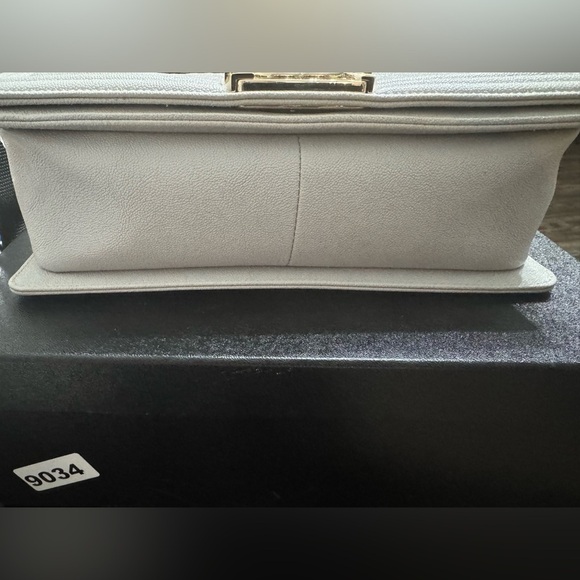 CHANEL New full set Chanel Grey hard to find color medium boy bag - Picture 6 of 13